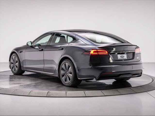 Used 2024 Tesla Model S Plaid AWD/4WD image 3