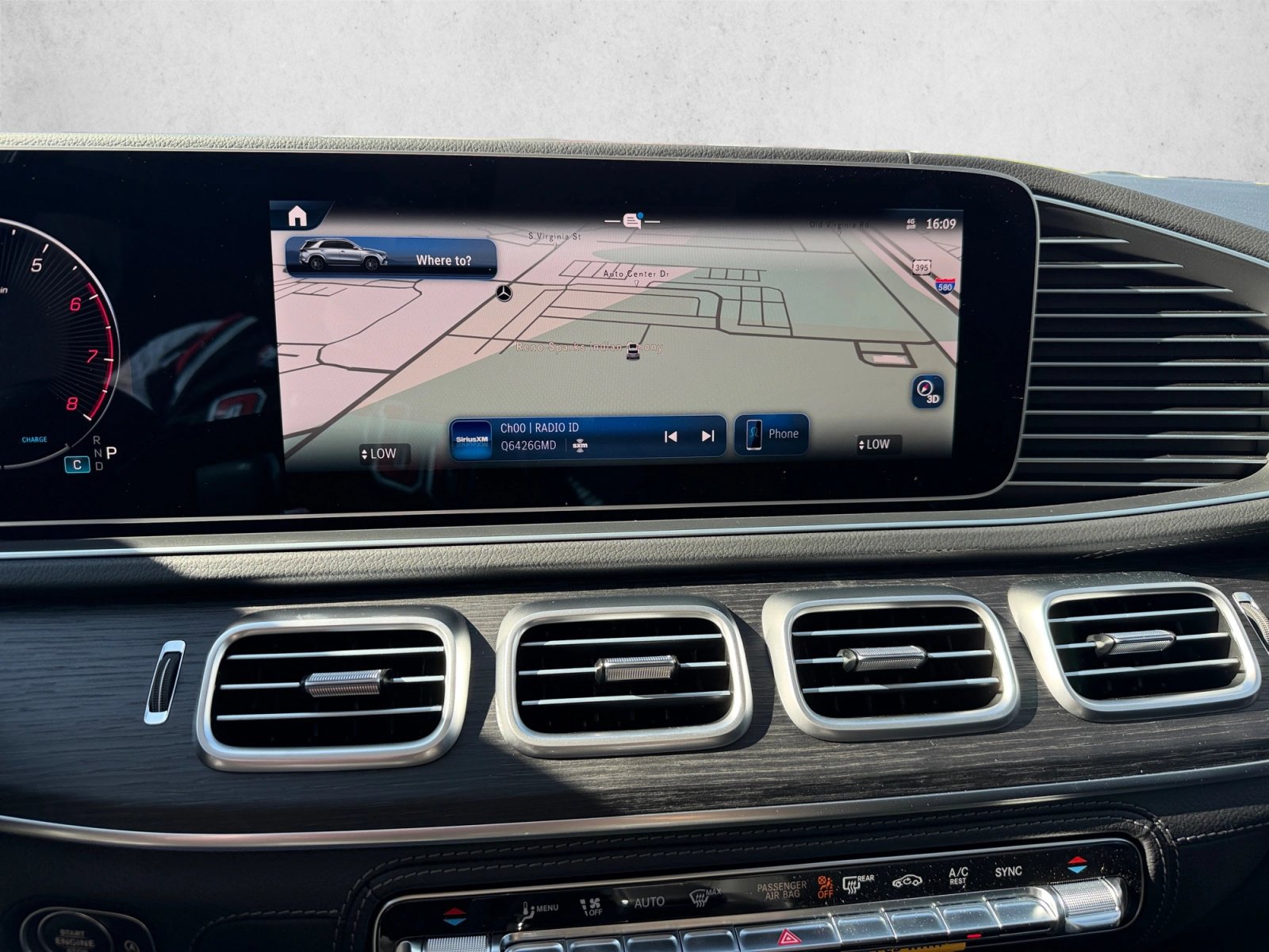 New 2026 Mercedes-Benz GLE 450 4MATIC image 13