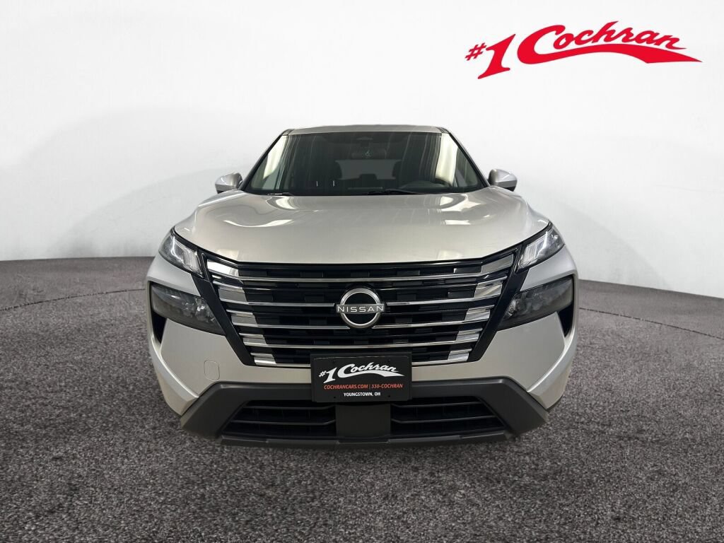 Used 2024 Nissan Rogue SV AWD/4WD image 32