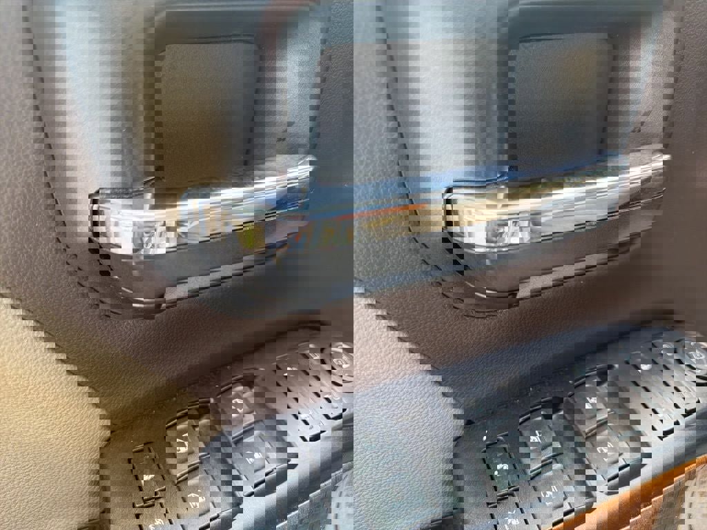 Used 2018 GMC Sierra 1500 SLE w/ Texas SLE Value Package image 12