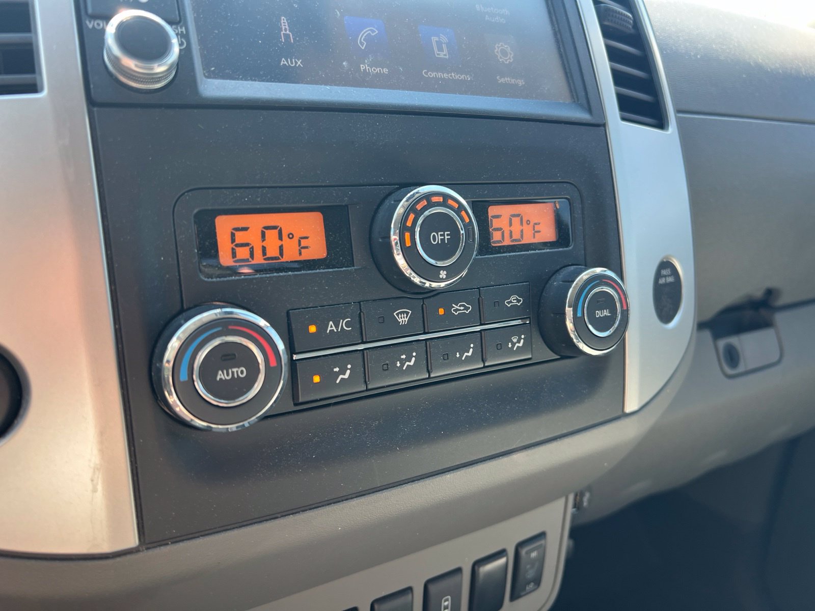 Used 2020 Nissan Frontier SV RWD image 14