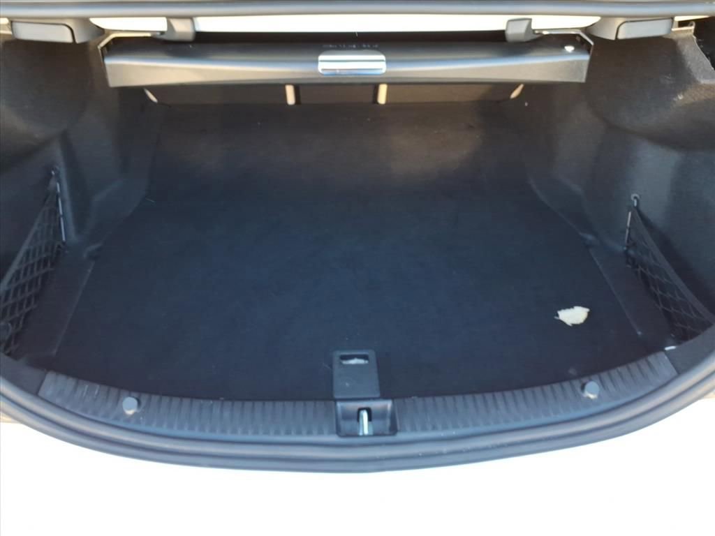 Used 2019 Mercedes-Benz C 300 Sedan image 10