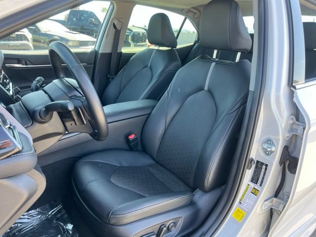 Used 2023 Toyota Camry XSE w/ Cold Weather Package FWD image 14