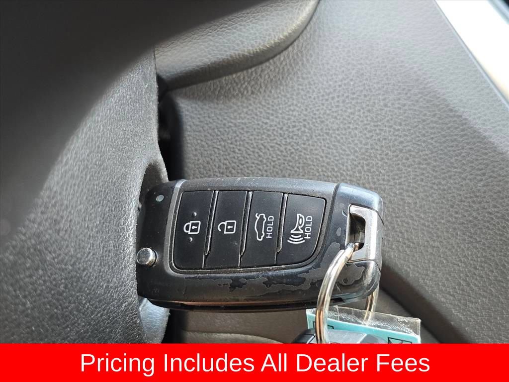 Used 2022 Hyundai Accent SE FWD image 18