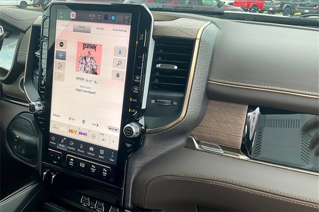 New 2025 RAM 2500 Limited image 8