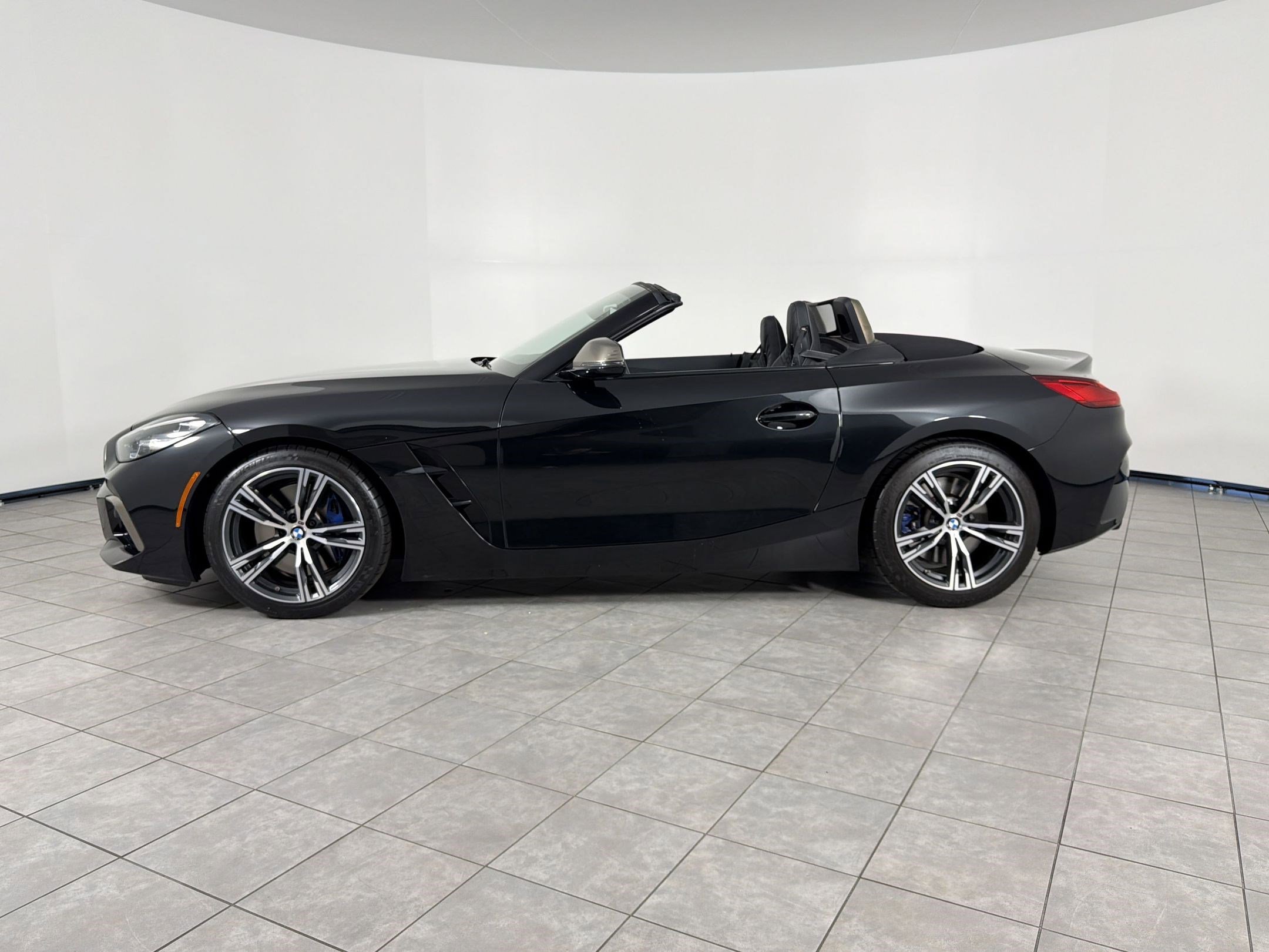 Used 2020 BMW Z4 M40i w/ Driving Assistance Package image 2