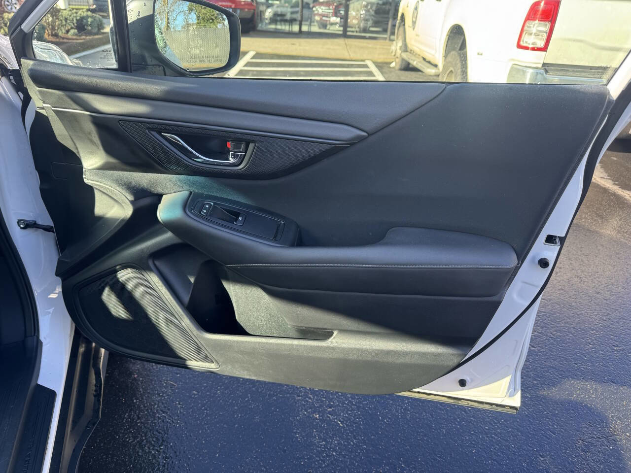 Used 2022 Subaru Outback Premium image 16