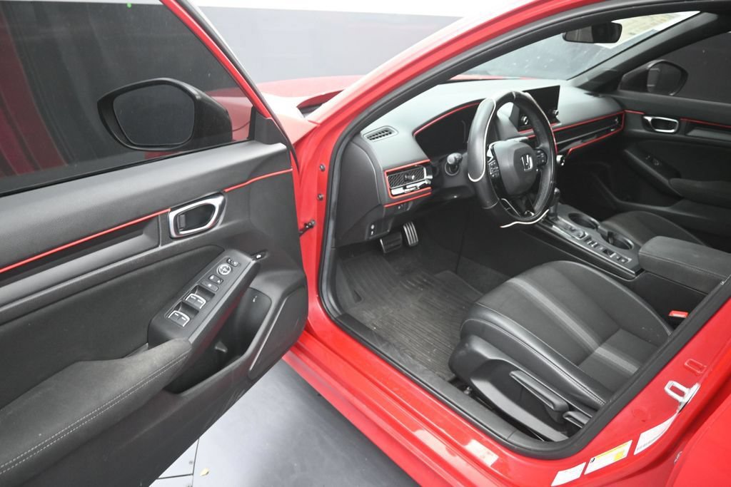 Used 2022 Honda Civic Sport image 10