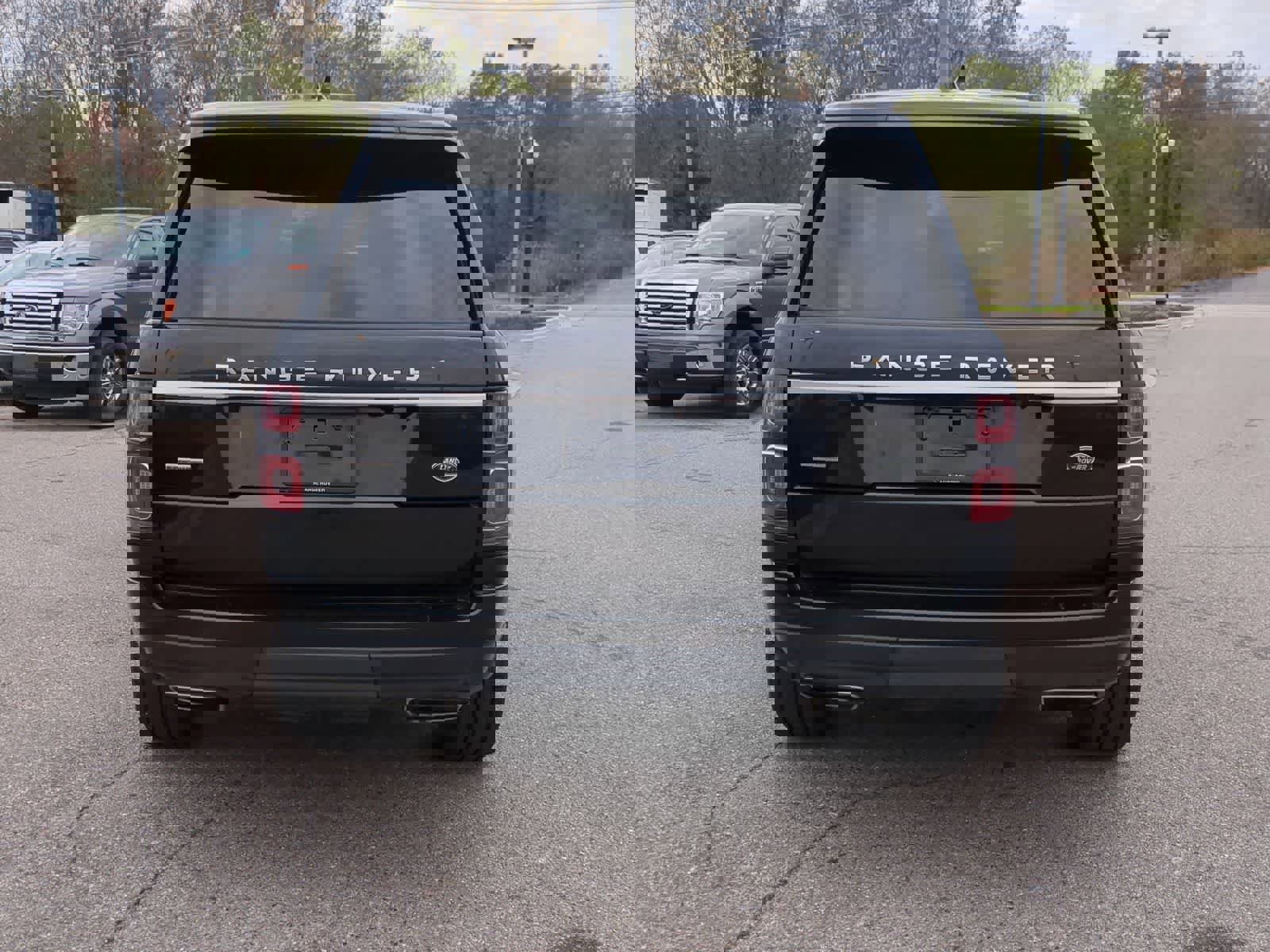 Used 2018 Land Rover Range Rover Long Wheelbase Supercharged image 7