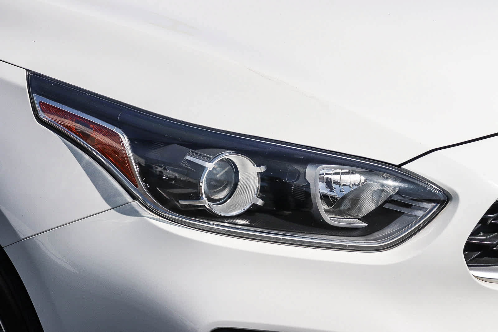 Used 2020 Kia Forte LXS FWD image 4