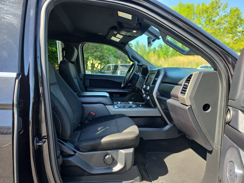 Used 2019 Ford Expedition Max XLT AWD/4WD image 22