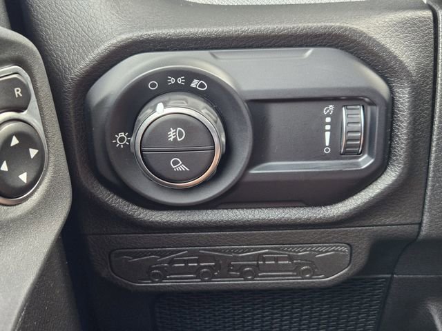 Certified 2025 Jeep Gladiator Sport AWD/4WD image 23