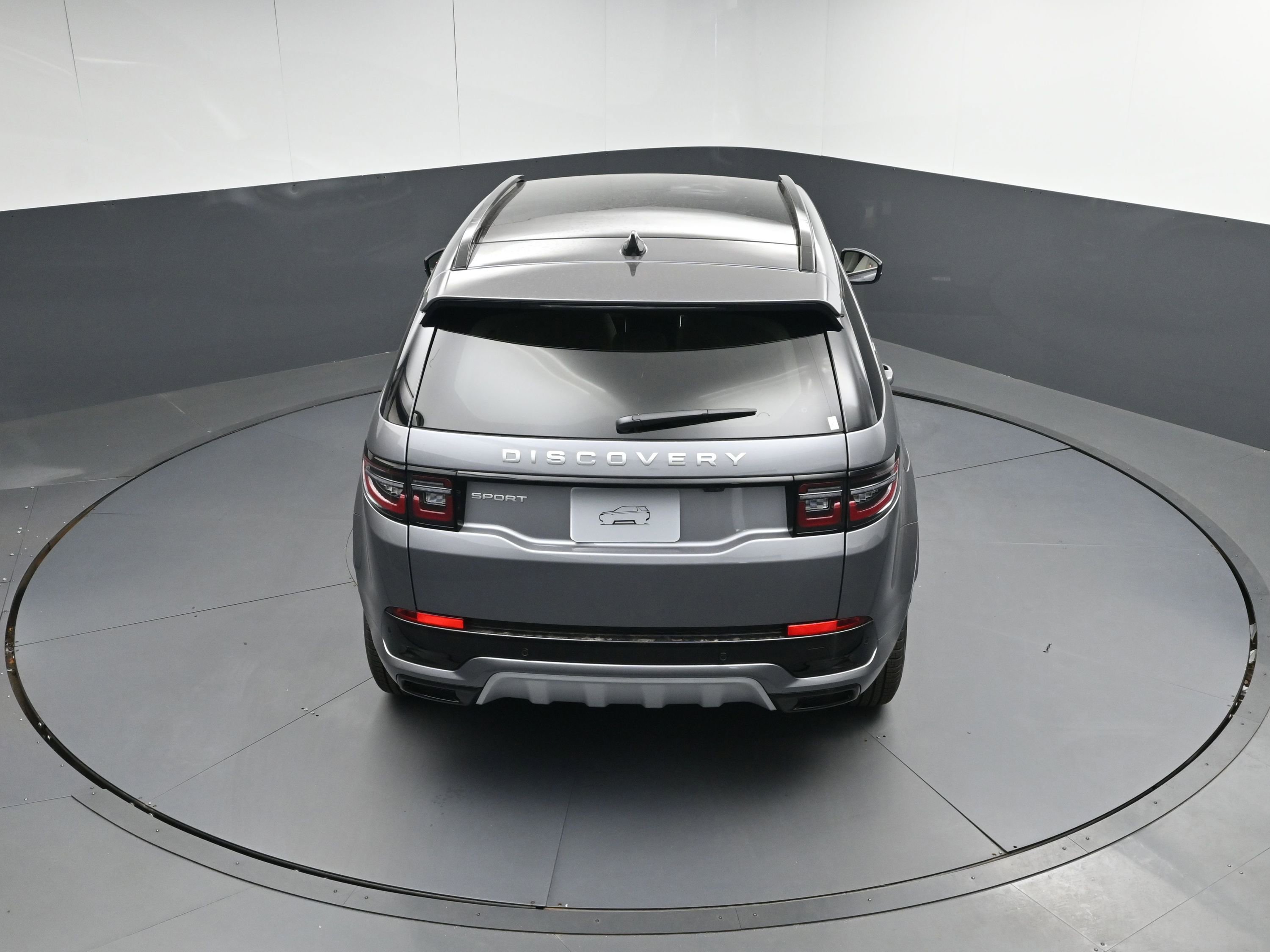 New 2025 Land Rover Discovery Sport S image 33