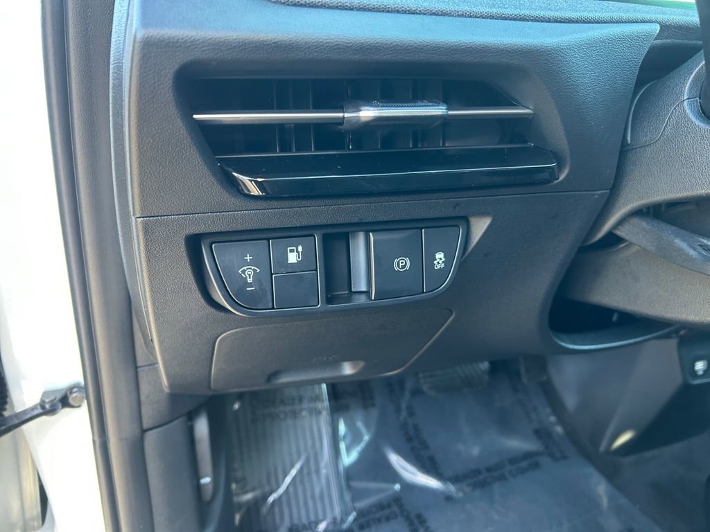 Used 2024 Kia EV6 Light AWD/4WD image 21