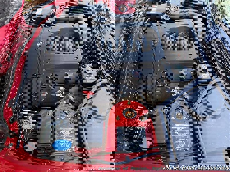 Used 2005 Jaguar XK8 Convertible image 38