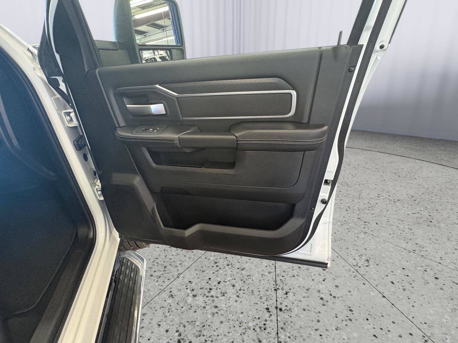 Used 2026 RAM 2500 Big Horn AWD/4WD image 14