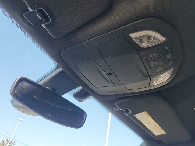 Used 2019 Chrysler Pacifica Touring Plus w/ S Appearance Package FWD image 35