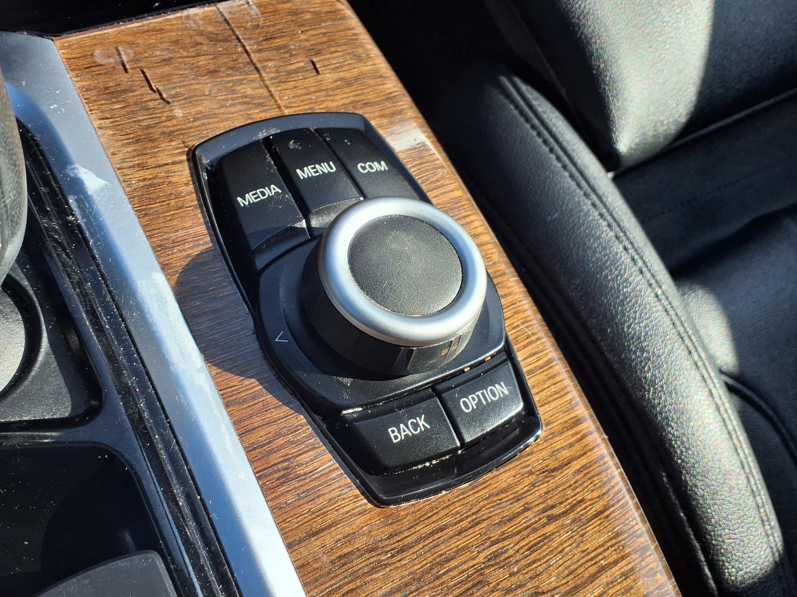 Used 2019 BMW X3 sDrive30i w/ Driving Assistance Package RWD image 9