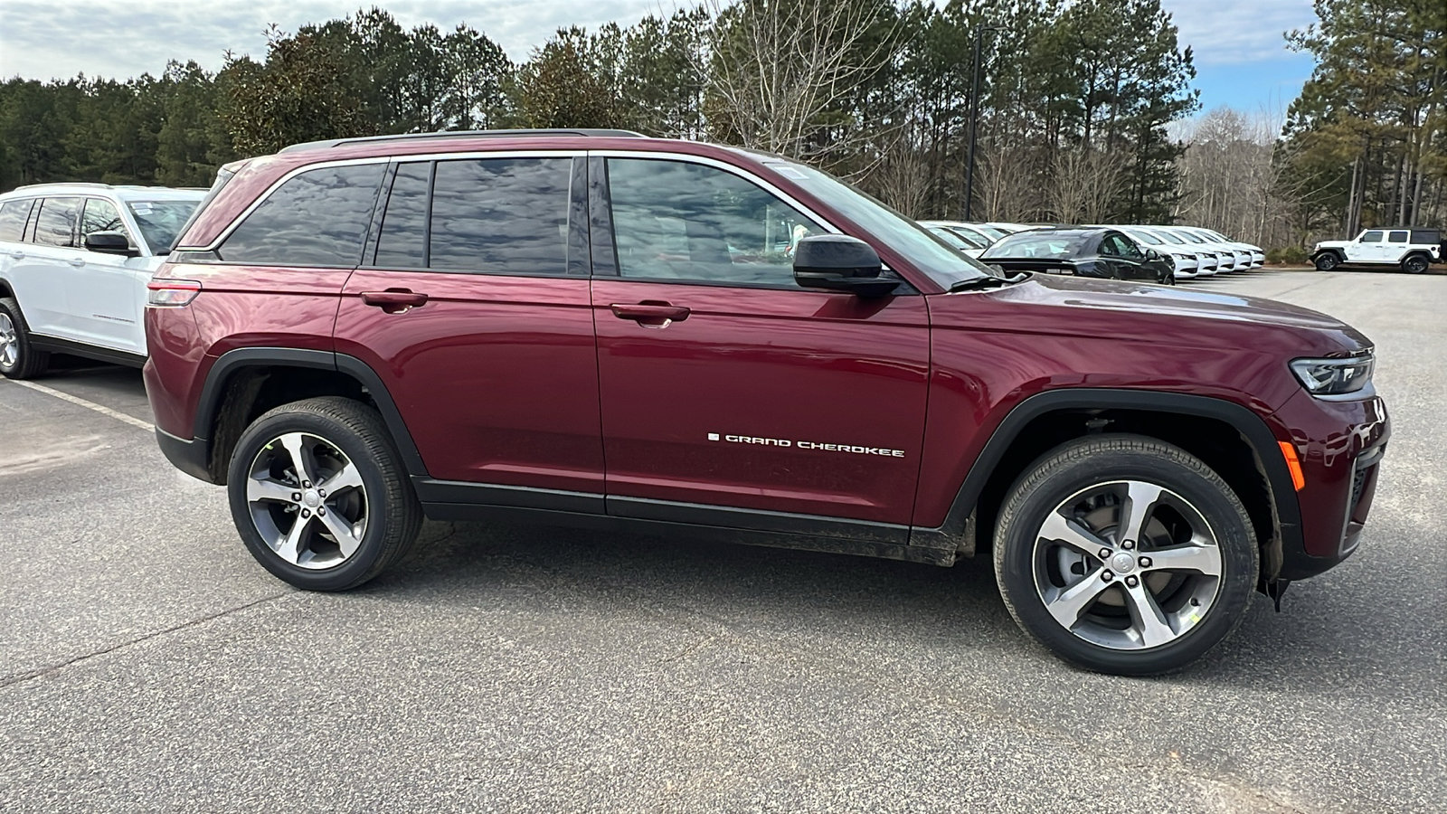New 2026 Jeep Grand Cherokee Limited image 7