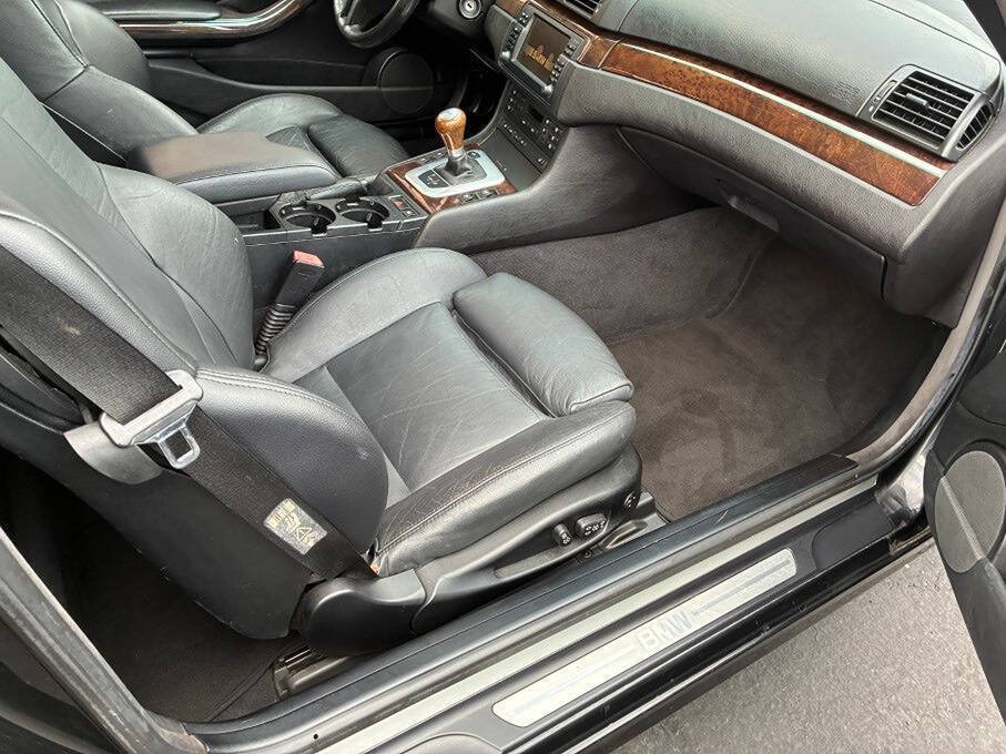 Used 2004 BMW 330Ci Convertible RWD image 22