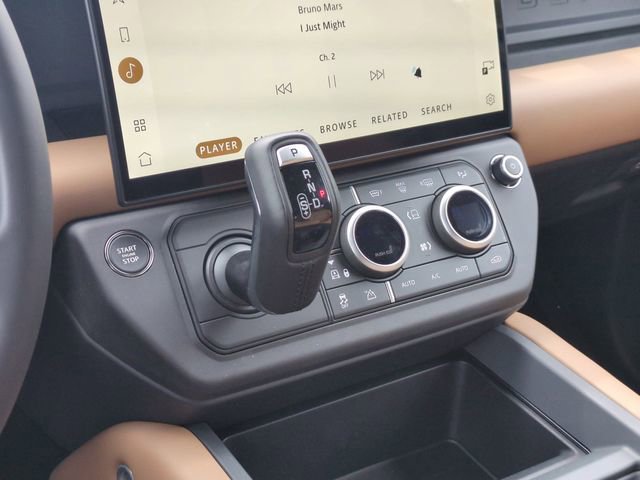 New 2026 Land Rover Defender 110 S AWD/4WD image 9