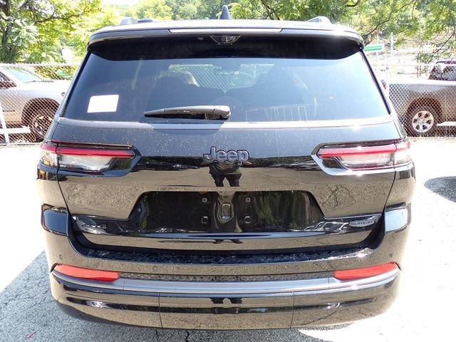 New 2027 Jeep Grand Cherokee L Summit AWD/4WD image 4