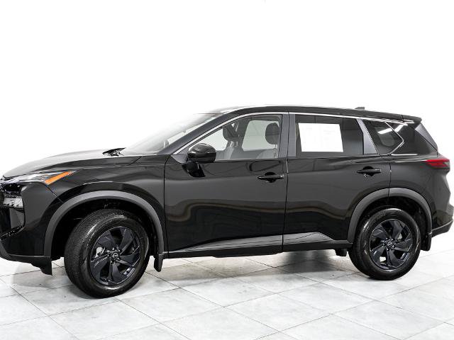 Used 2026 Nissan Rogue SV w/ Cold Weather Package AWD/4WD image 4