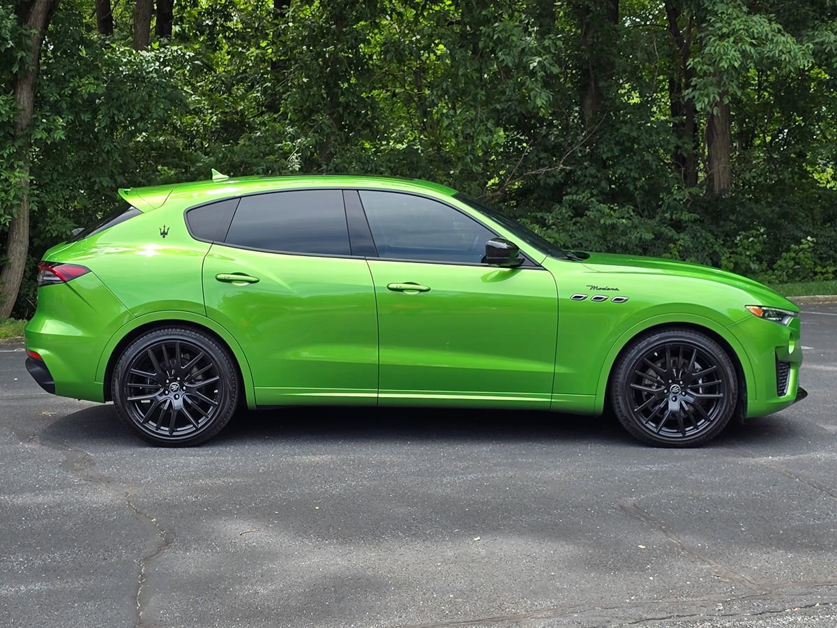 Used 2023 Maserati Levante Modena AWD/4WD image 7