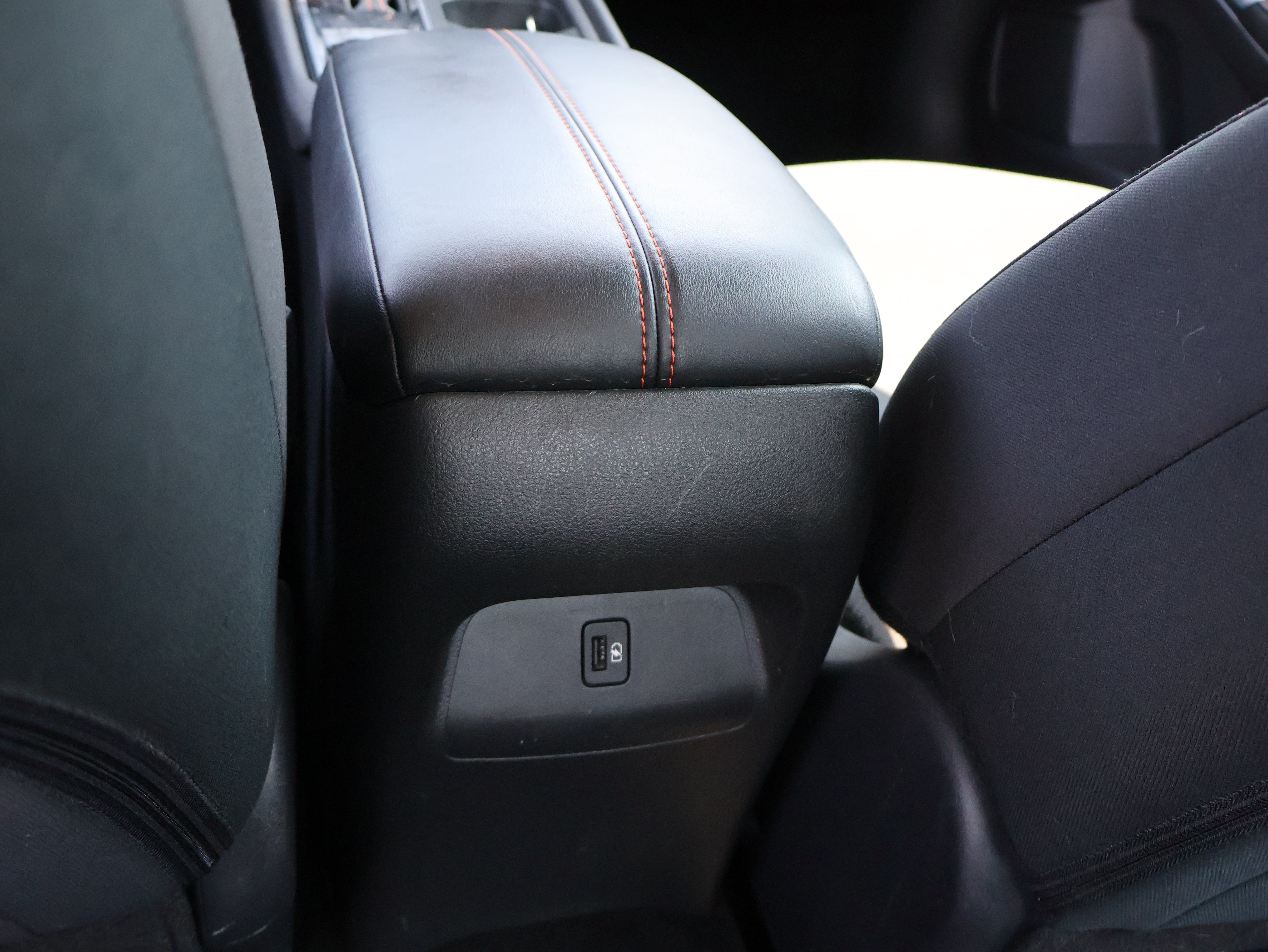 Used 2024 Nissan Sentra SR FWD image 11