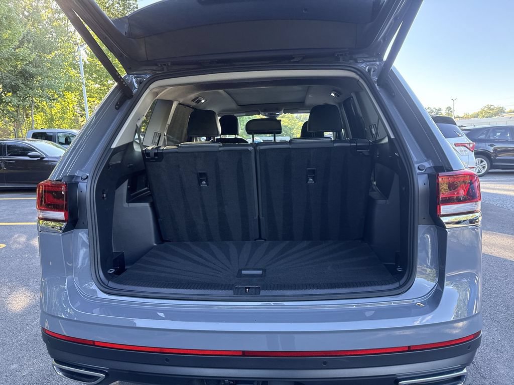Used 2025 Volkswagen Atlas SEL AWD/4WD image 21