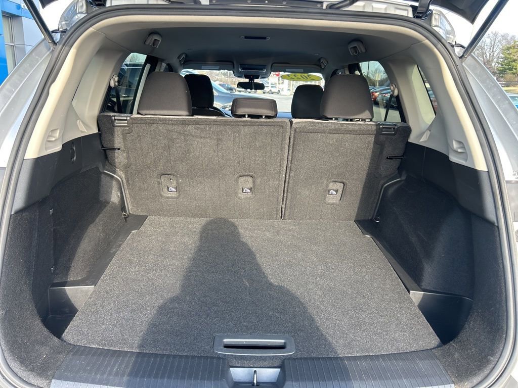 Used 2022 Nissan Rogue SV image 7