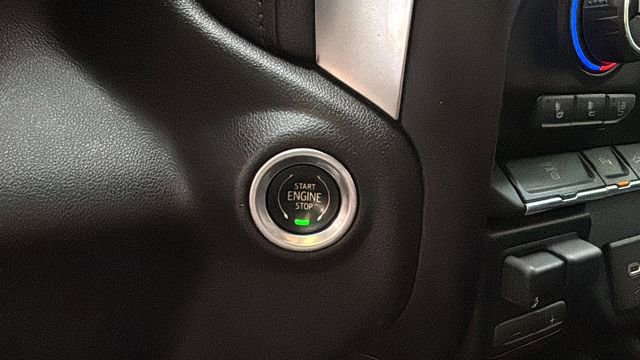 Used 2022 Chevrolet Silverado 2500 LTZ w/ LTZ Plus Package image 30