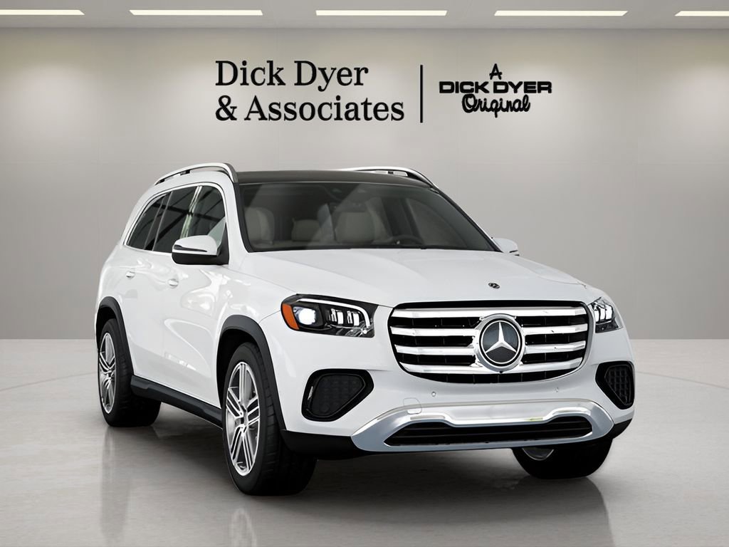 Used 2025 Mercedes-Benz GLS 450 4MATIC image 35