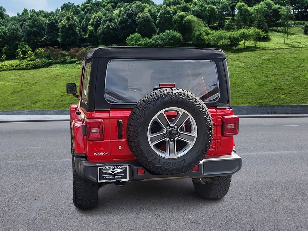 Used 2018 Jeep Wrangler Unlimited Sahara image 7