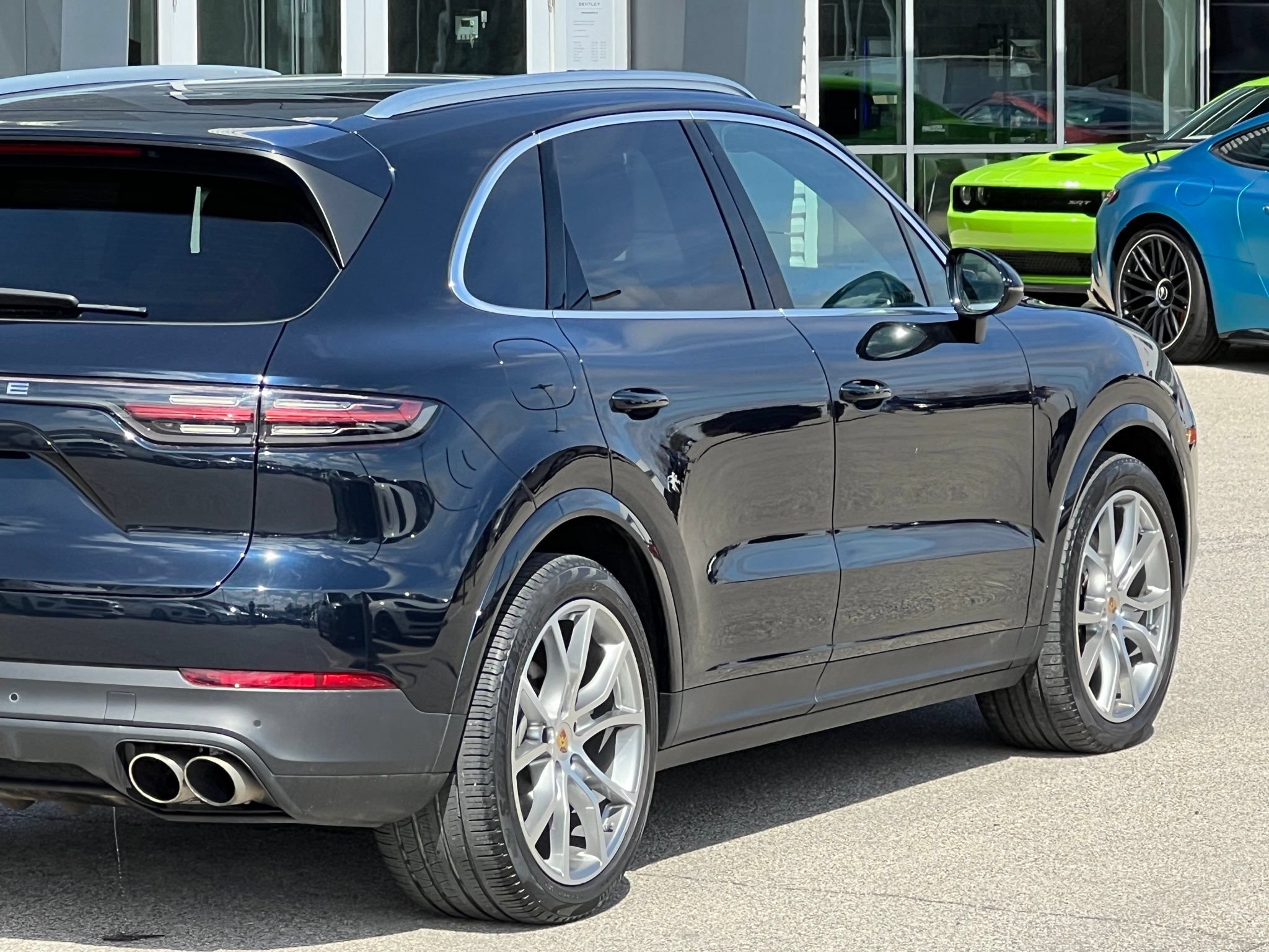 Used 2021 Porsche Cayenne S AWD/4WD image 13