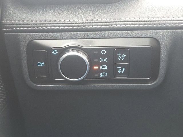 Certified 2025 Ford Mustang Premium image 23