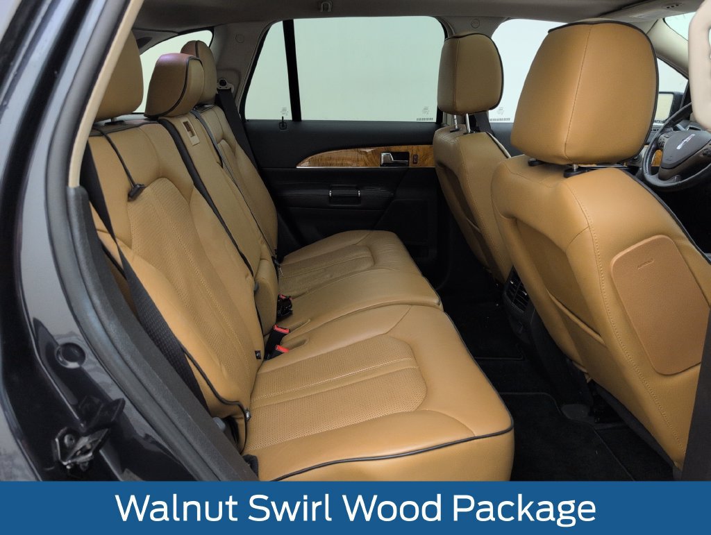 Used 2013 Lincoln MKX FWD image 16
