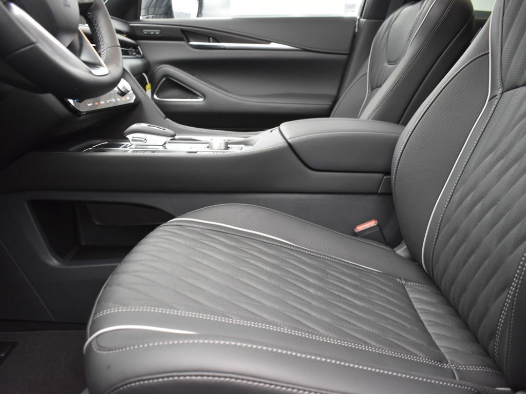 Used 2026 INFINITI QX60 Autograph w/ Dark Cargo Package image 13