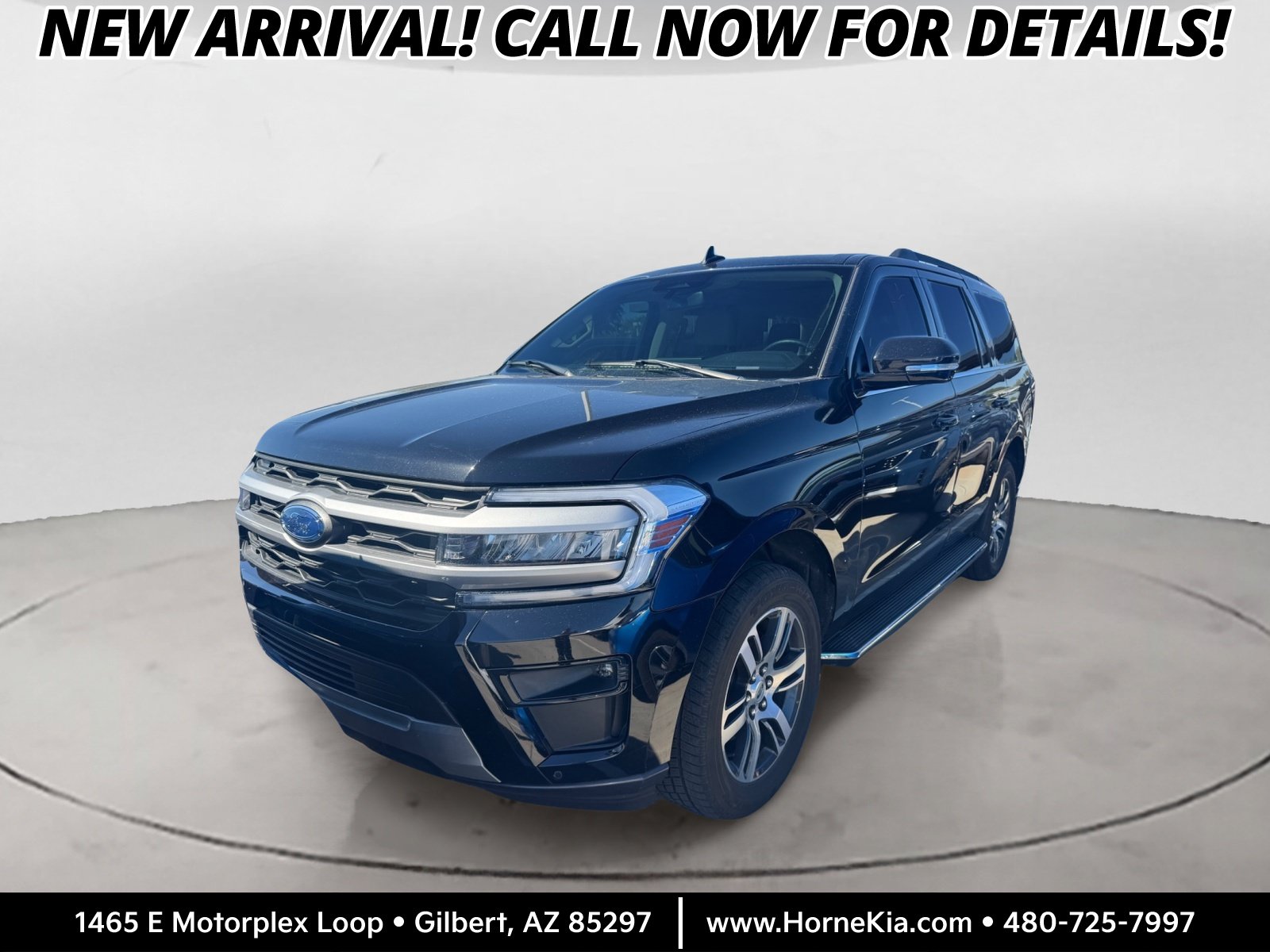 Used 2023 Ford Expedition XLT RWD image 1