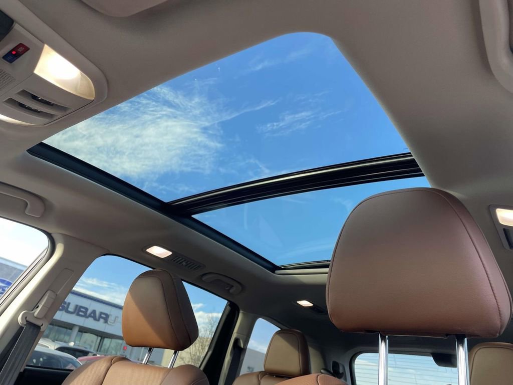 Certified 2025 Subaru Ascent Touring w/ Popular Package #1 image 10