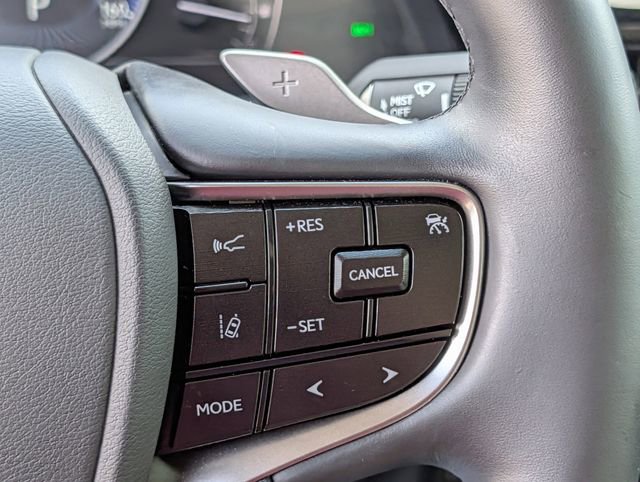 Used 2025 Lexus ES 300h Ultra Luxury FWD image 22