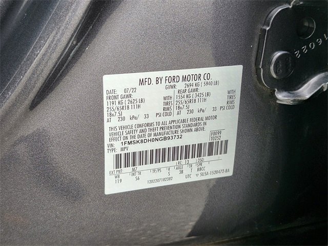 Certified 2022 Ford Explorer XLT w/ Equipment Group 202A image 33