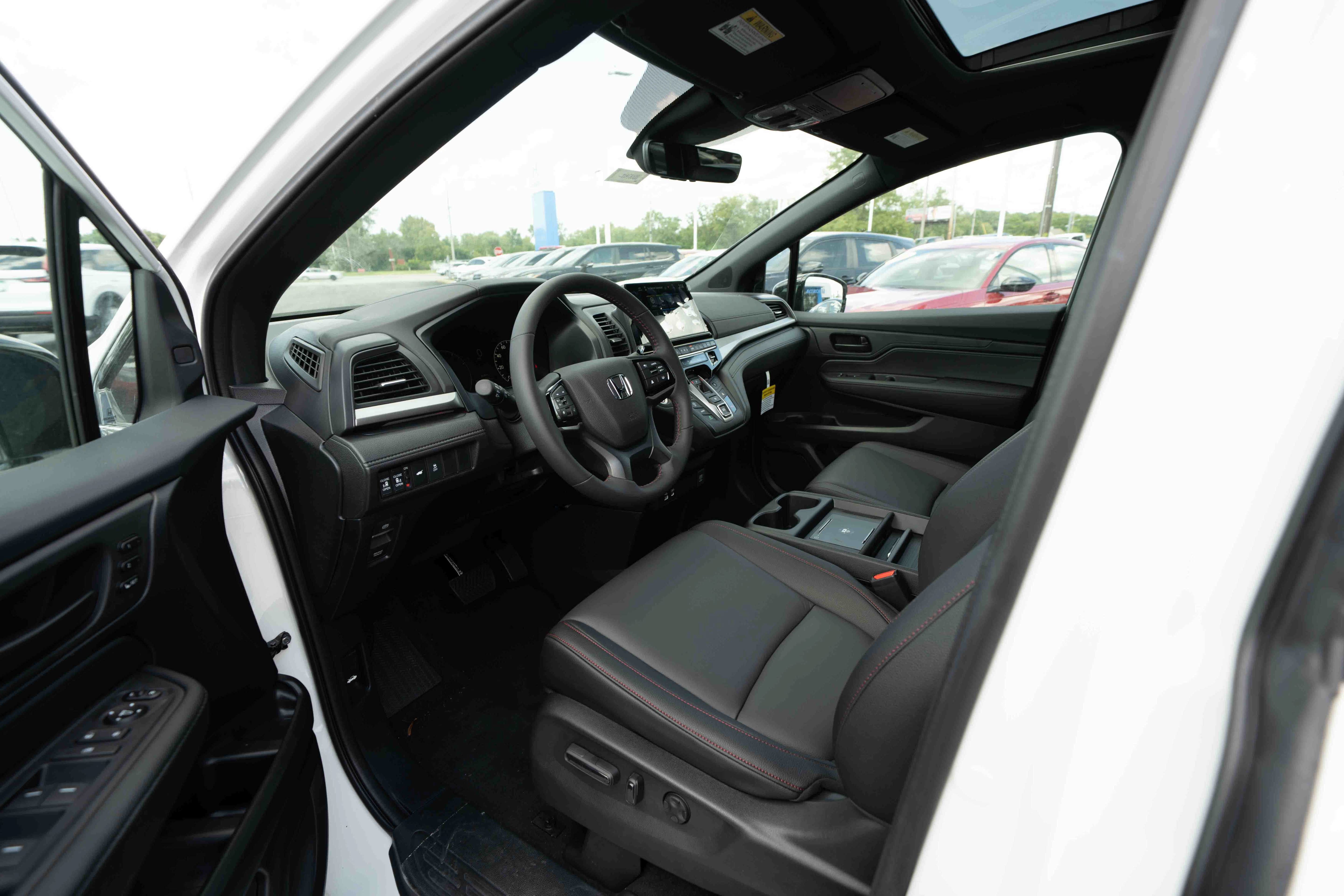 New 2026 Honda Odyssey Sport-L image 8