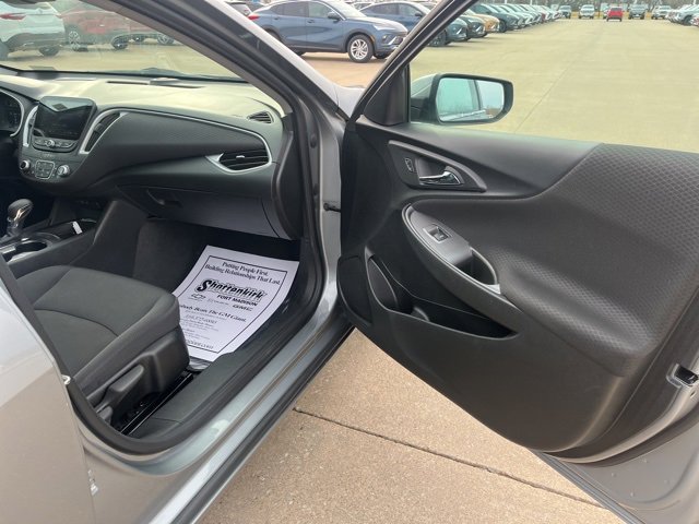 Used 2024 Chevrolet Malibu LT image 45