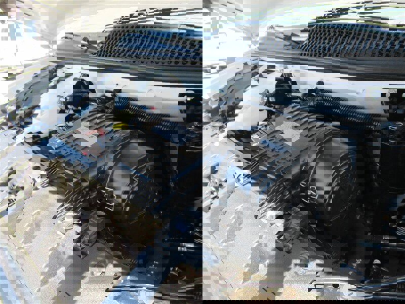 Used 2018 Chevrolet Express 2500 Extended image 28