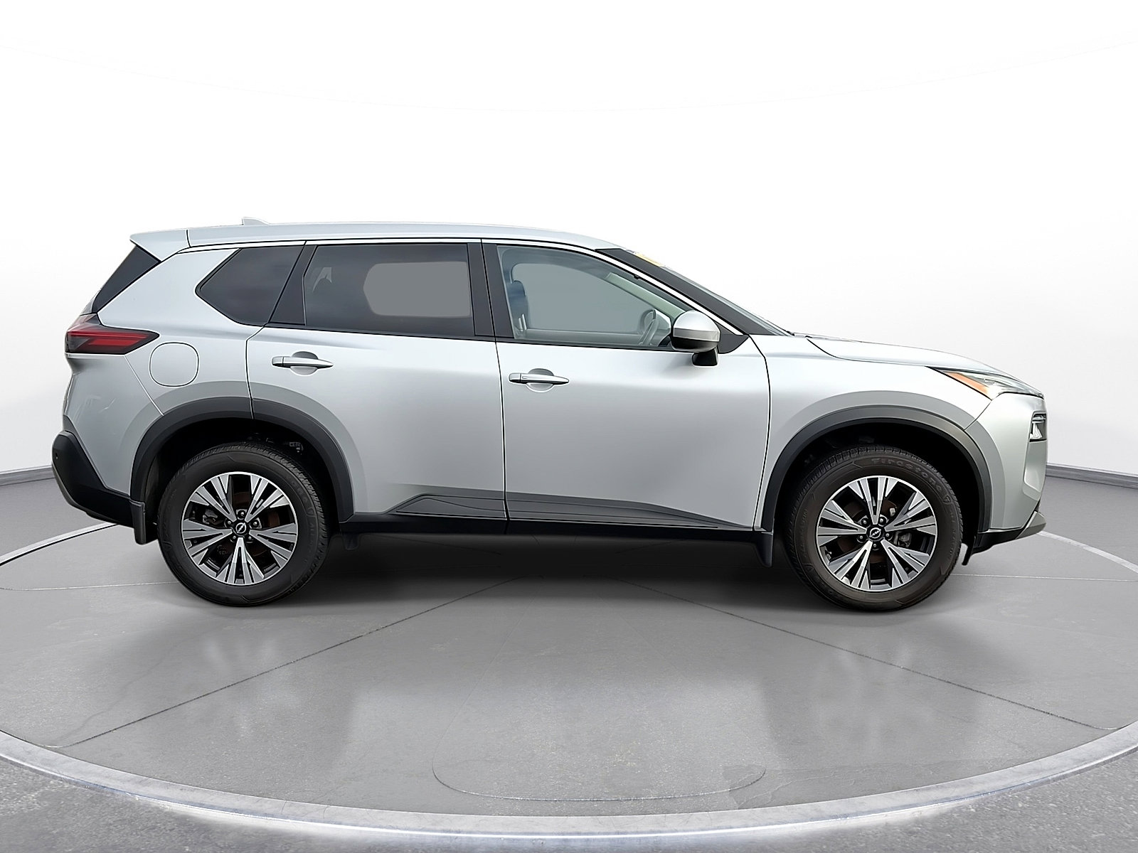 Used 2023 Nissan Rogue SV AWD/4WD image 9