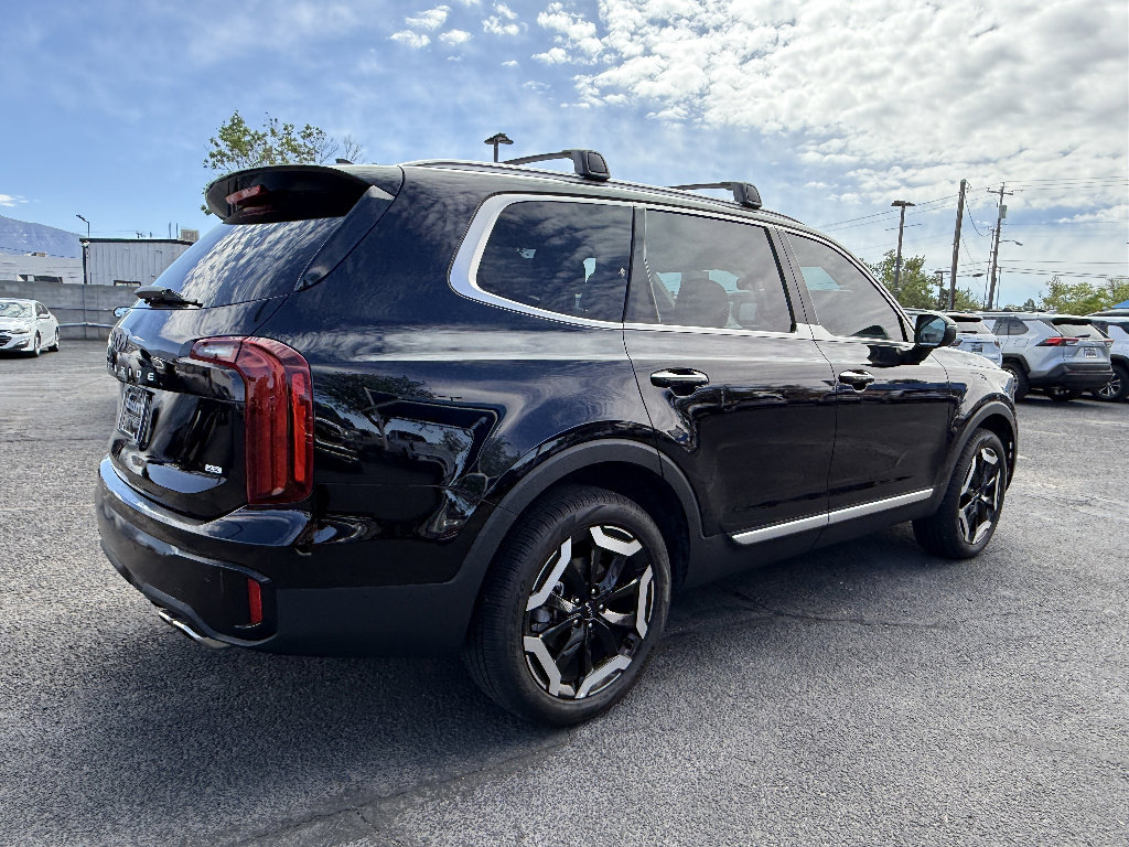 Used 2025 Kia Telluride S AWD/4WD image 5