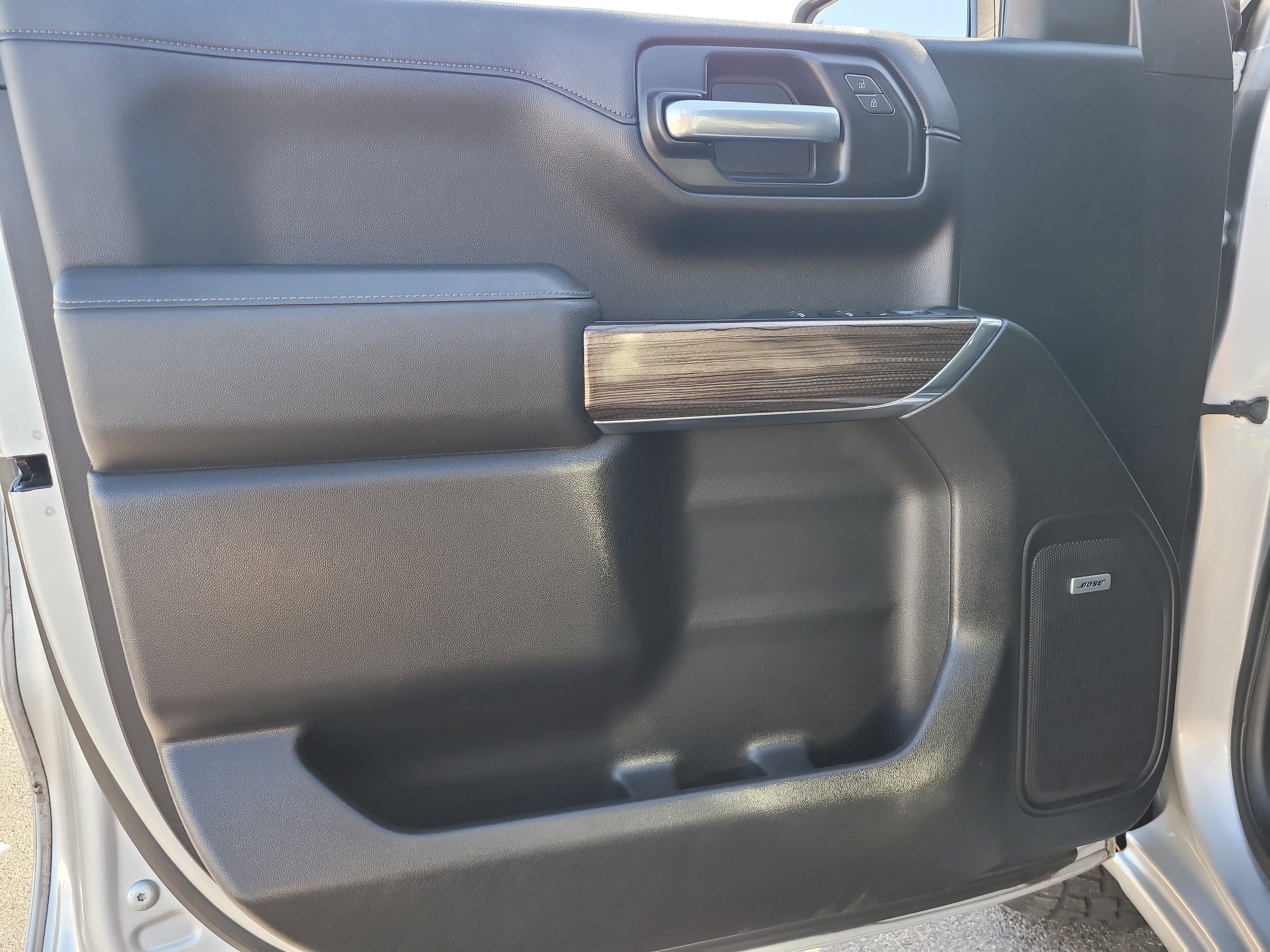 Used 2020 Chevrolet Silverado 1500 RST w/ All-Star Edition AWD/4WD image 15