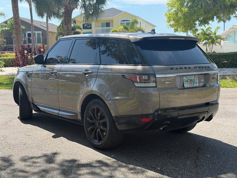 Used 2016 Land Rover Range Rover Sport HSE AWD/4WD image 3