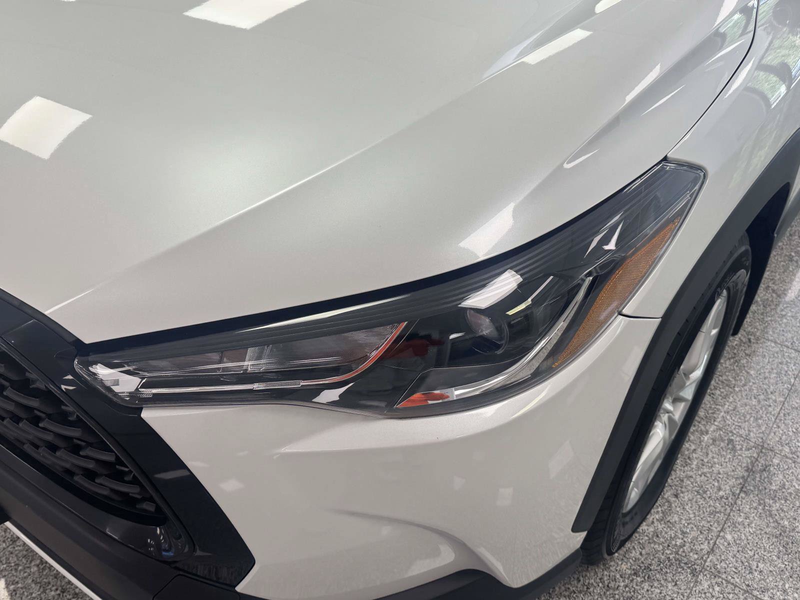 Certified 2025 Toyota Corolla Cross LE w/ Moonroof Package AWD/4WD image 8